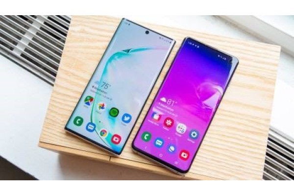 Проблеми з прошивкою старих флагманів лінійок Galaxy S10 і Galaxy Note10