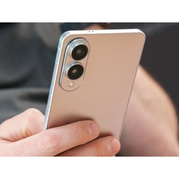 Samsung пересматривает дальнейшие планы по развитию экспериментальных форм-факторов смартфонов