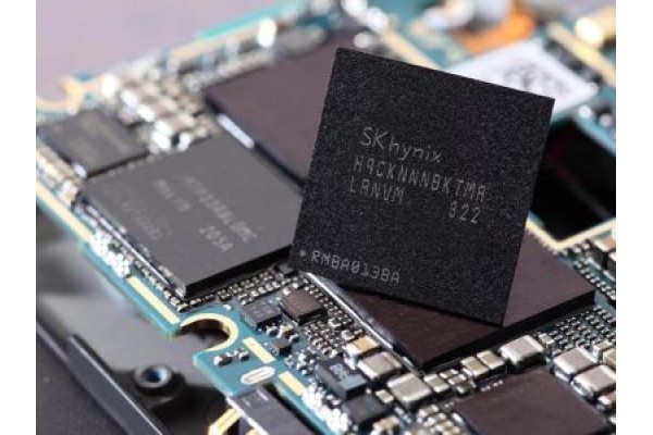 Пам’ять у смартфонах дорожчає, але її середній обсяг зросте: чому