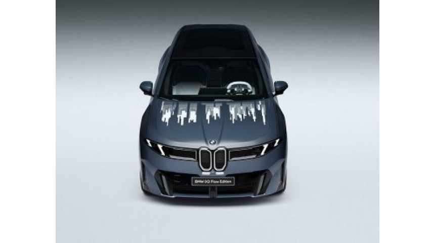 BMW показала технологию смены цвета автомобиля