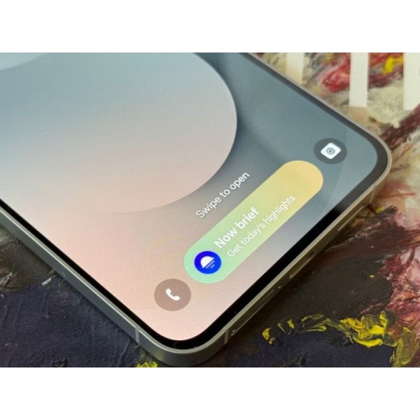 Samsung прокачает ИИ-функции смартфонов Galaxy новой нейросетью