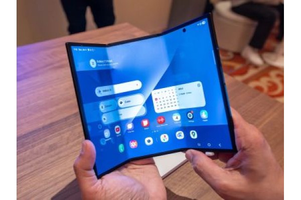 Умные очки и широкий Fold: чего ждать от летней презентации Samsung Unpacked