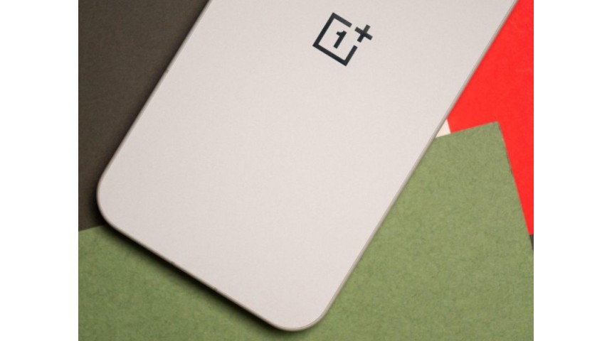 OnePlus оснастит будущие смартфоны 2K-экранами с частотой 240 Гц