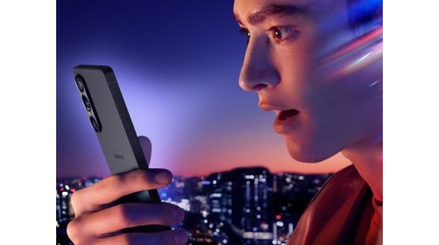 Sony анонсировала презентацию Xperia 1 VIII и намекнула на дизайн новинки