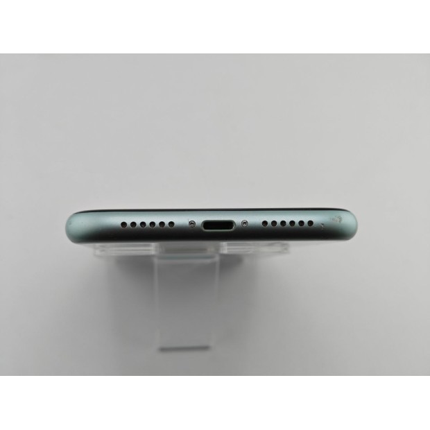 Мобільний телефон Apple iPhone 11 128Gb (Green) (Grade A) 81% Б / У