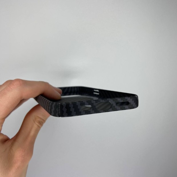 Чехол-накладка Carbon MagSafe для Apple iPhone 14 Pro (Чёрный)