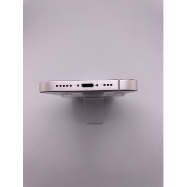 Мобільний телефон Apple iPhone 14 128Gb (White) (Grade A) 75% Б / У
