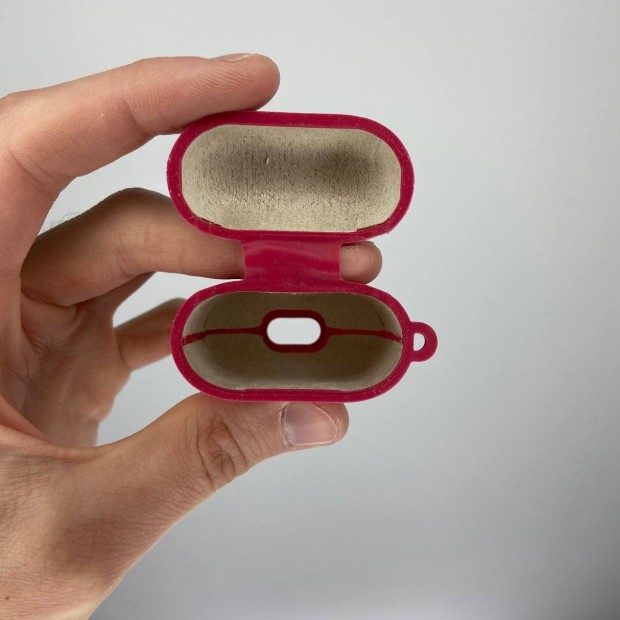 Чохол для навушників Full Silicone Case з мікрофіброю для Apple AirPods (рожево-червоний)