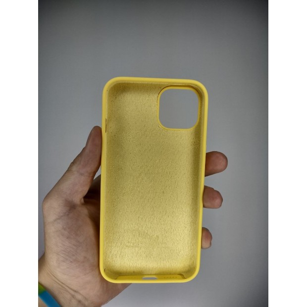 Силіконовий оригінальний чохол круглої форми для Apple iPhone 13 (13) Жовтий