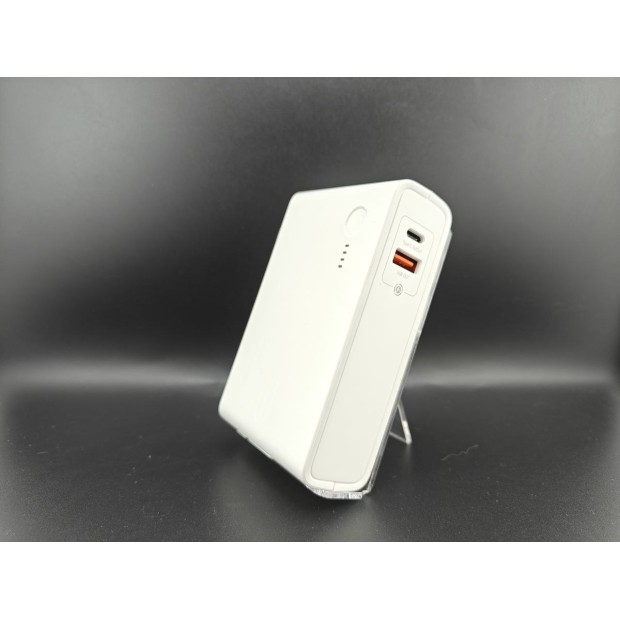 Baseus Power Station 2in1 Q.C. Adapter (1 Type-C / 1 USB) 10000mAh 45W + EU Adapter (White) Baseus Power Station 2in1 Q.C. Adapter (1 Type-C / 1 USB) 10000mAh 45W + EU Adapter (White)