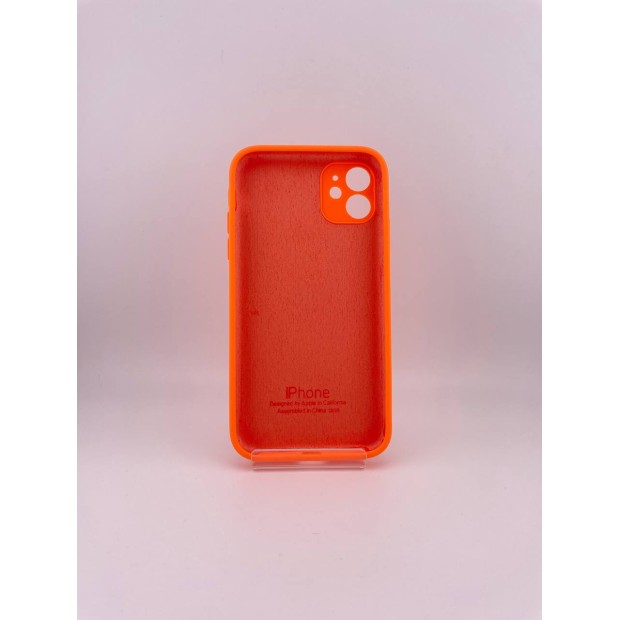 Оригінальний квадратний чохол RoundCam з силікону для Apple iPhone 11 (18) помаранчевий.