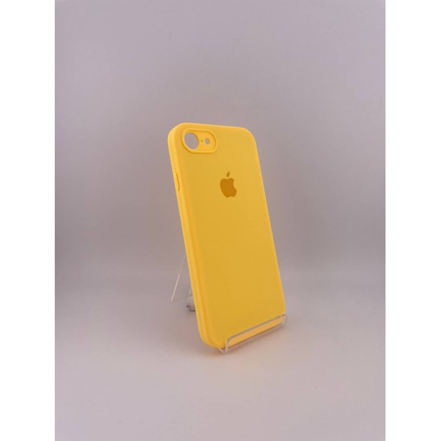 Оригінальний квадратний чохол RoundCam з силікону для Apple iPhone 11 (18) помаранчевий.