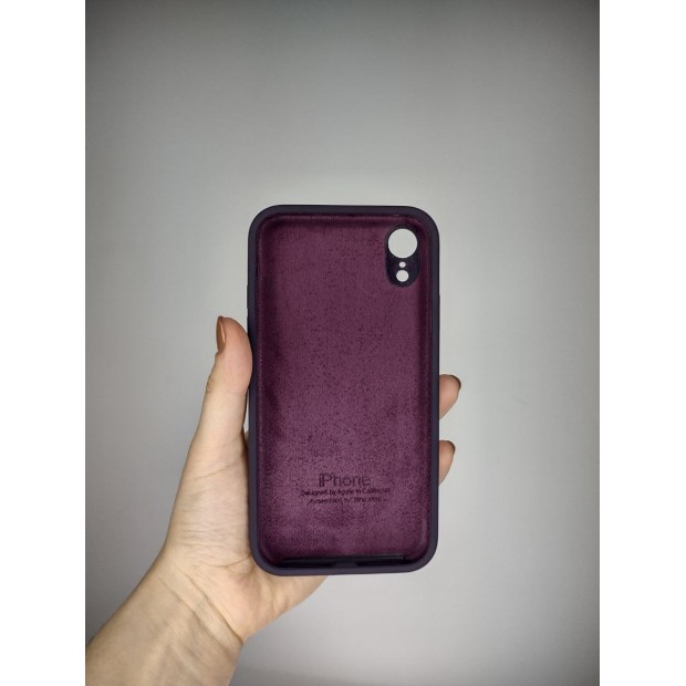Оригінальний силіконовий чохол Square RoundCam для Apple iPhone XR (72) Колір: Баклажан