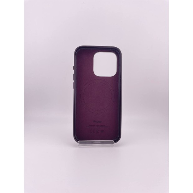 Чохол FineWoven з MagSafe для Apple iPhone 15 Pro (Mulberry)