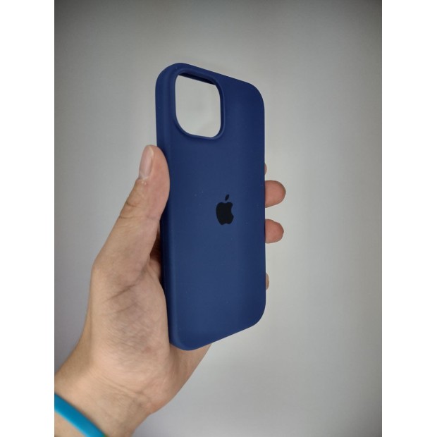 Оригінальний силіконовий чохол для Apple iPhone 15 (32) Deep Navy