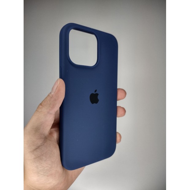 Силіконовий оригінальний чохол Apple iPhone 15 Pro Max (32) Темно-синій.