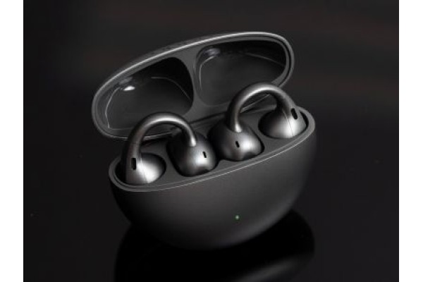 OPPO анонсувала сережки-навушники Enco Clip2