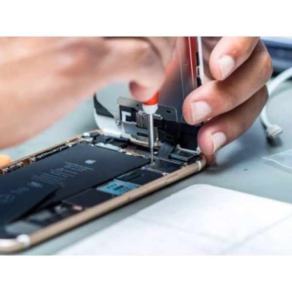 Samsung и Apple оказались внизу рейтинга ремонтопригодности смартфонов