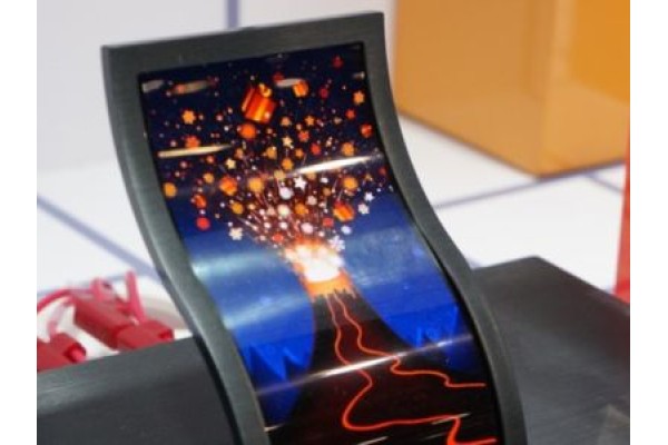 Аналитики: падение спроса на смартфоны ударит по рынку OLED-дисплеев Аналитики: падение спроса на смартфоны ударит по рынку OLED-дисплеев