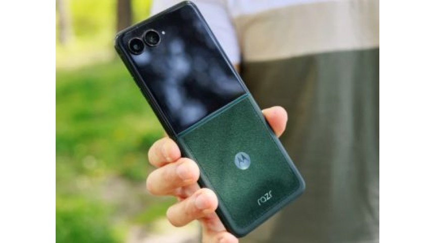 Дизайн Motorola Razr 70 Ultra с цельным внешним экраном раскрыт до анонса