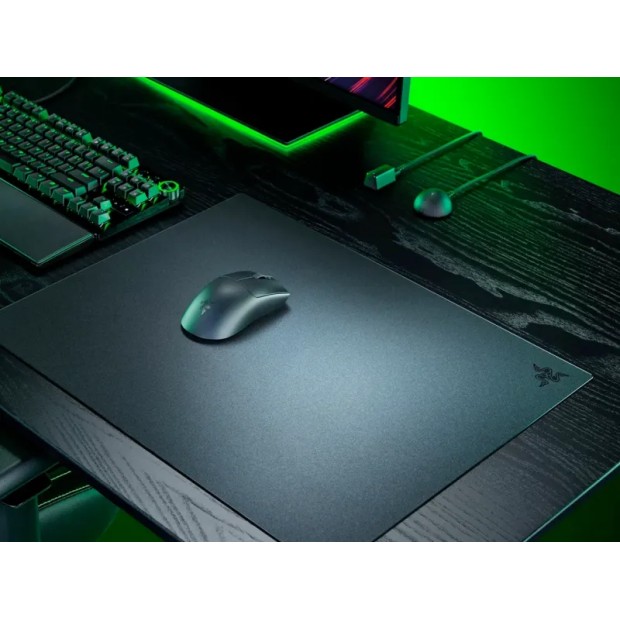Представлено Razer Atlas Pro — скляний килимок для миші товщиною з монету