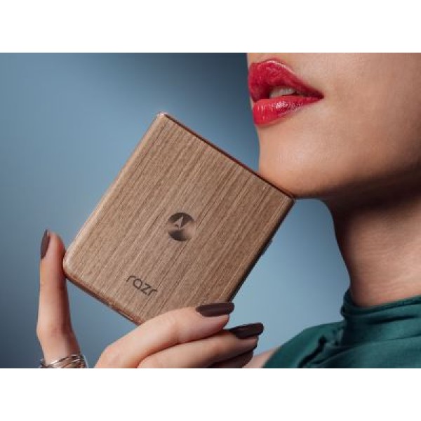 Ключевые характеристики Motorola Razr 70 Ultra подтверждены регулятором