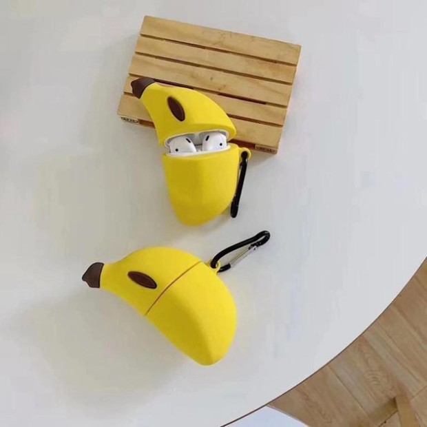 Чехол для наушников Toys Case Apple AirPods 1 / 2 (Banana)