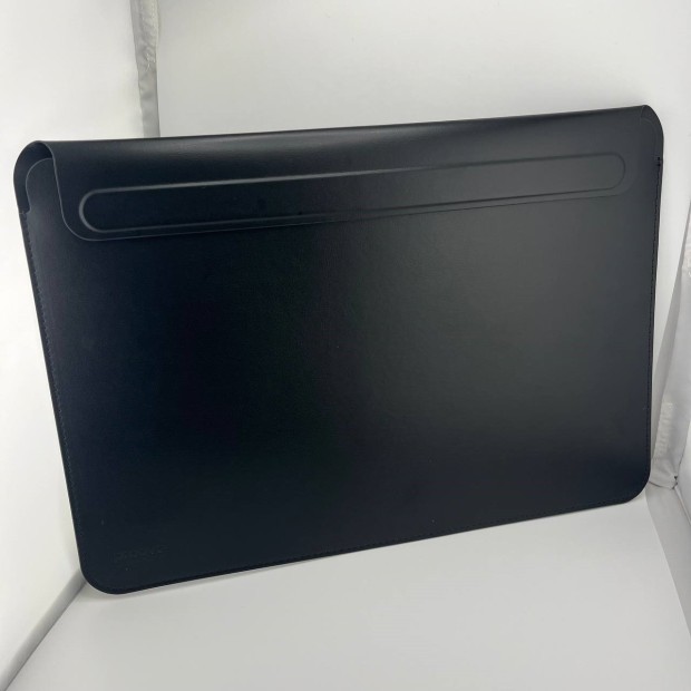 Чехол Proove Leather Sleeve MacBook 15.4" / 16.2" (Чёрный)