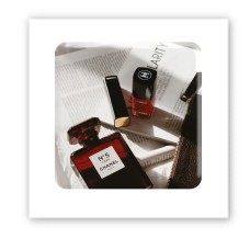 3D-стикер "Red mood photo"