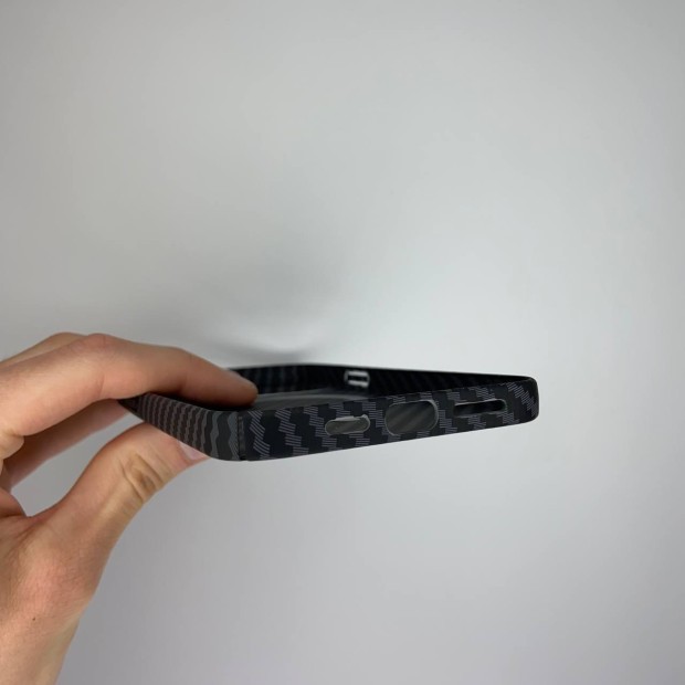 Чехол-накладка Carbon MagSafe для Apple iPhone 13 Pro Max (Чёрный)