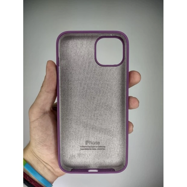 Силіконовий оригінальний чохол круглої форми для Apple iPhone 14 Plus (28) Brinjal.