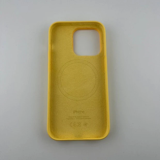 Чехол Silicone Case with MagSafe Apple iPhone 14 Pro (Sunglow)