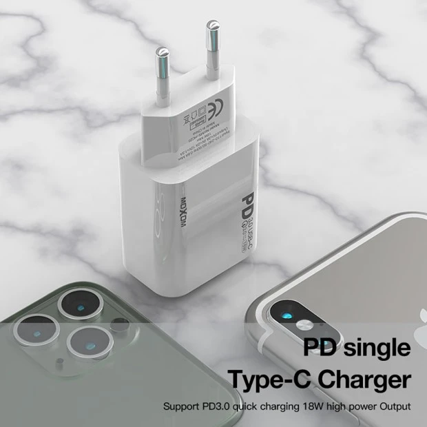 СЗУ-адаптер Moxom HC-25 PD 3.0 QC 3.0 + Type-C-кабель (Белый)
