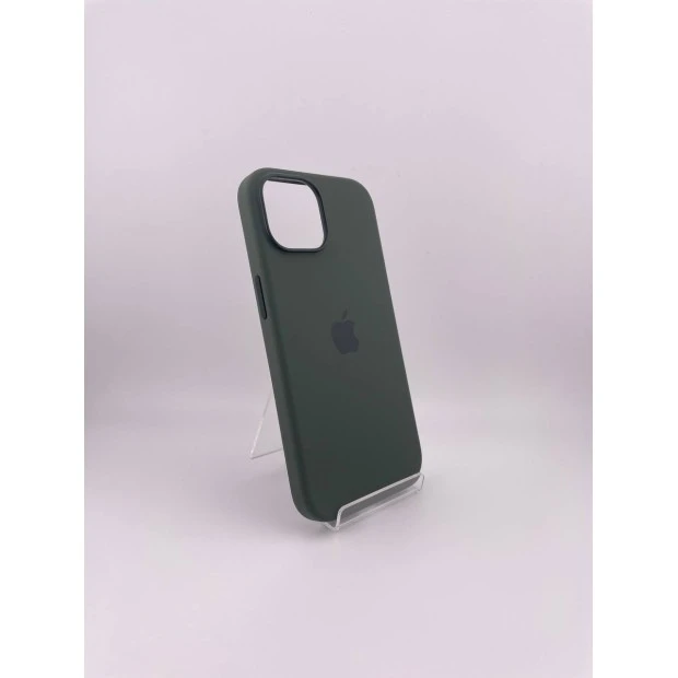Чехол Silicone Case with MagSafe Apple iPhone 15 (Cypress)