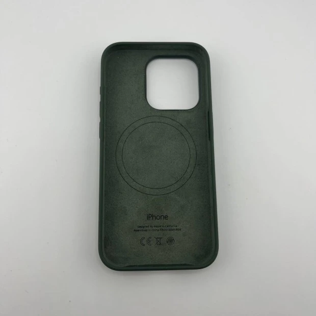 Силіконовий чохол з MagSafe для Apple iPhone 15 Pro (Кипарис)