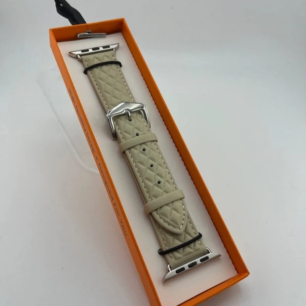 Apple Watch ремінець з м'якої шкіри 42  /  44  /  45  /  49 мм (білий)