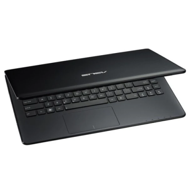 Ноутбук Asus X401u / DualCore AMD c-60 / 14” LCD 1366 x 768  / RAM 4 Gb / SSD 120 Gb