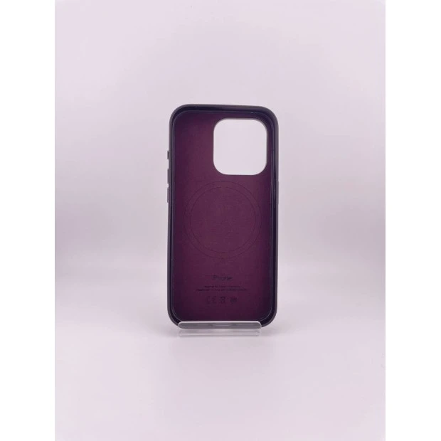 Чохол FineWoven з MagSafe для Apple iPhone 15 Pro (Mulberry)