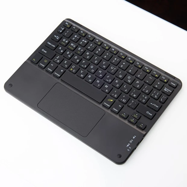 Чохол-книжка з BT-клавіатурою для Apple iPad 11.0