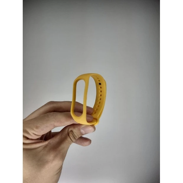 Ремешок Original Design Xiaomi Mi Band 3 / Mi Band 4 (Тёмно-жёлтый)